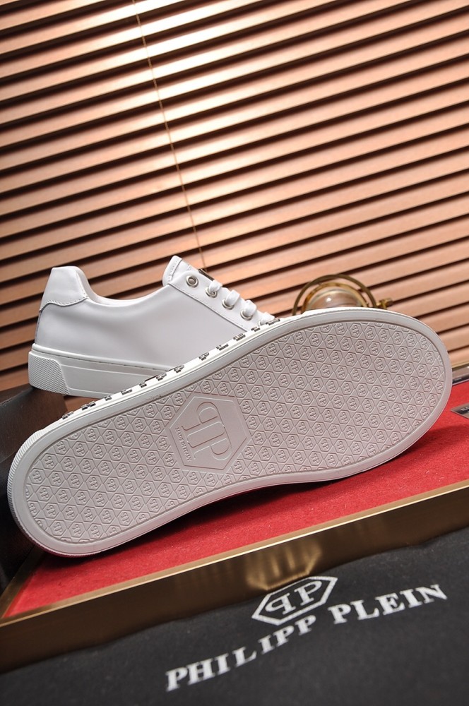 Philipp Plein Low Top Sneakers 36