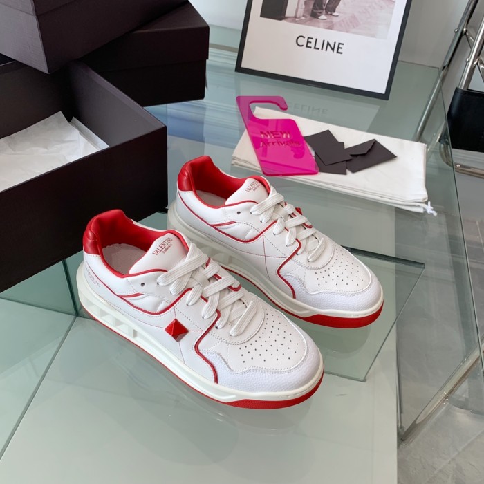VALENTINO GARAVANI ONE STUD SNEAKER 5