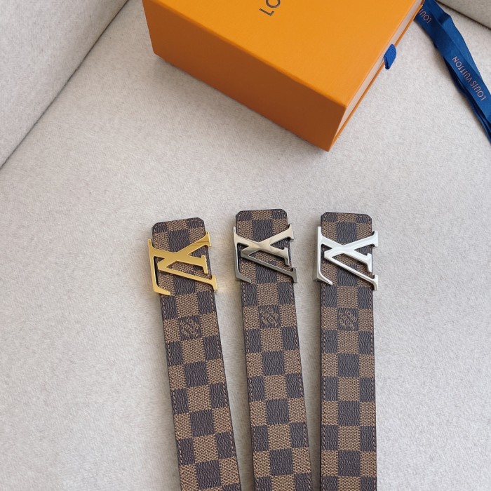 Louis Vuitton Belt 1 (width 4cm)
