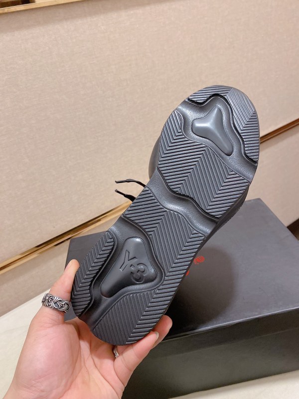 Y-3 Kaiwa Lace-Up Sneakers 14