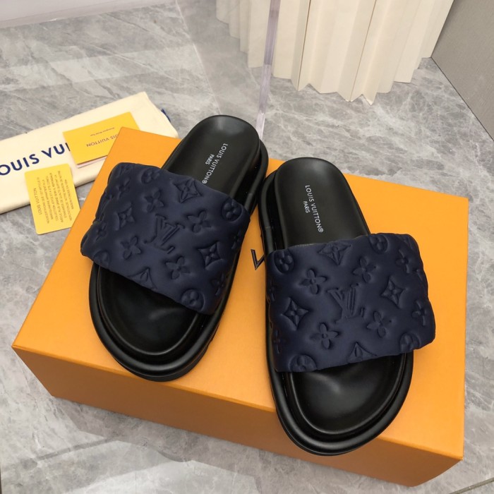 Louis Vuitton POOL PILLOW COMFORT MULES WOMEN 1
