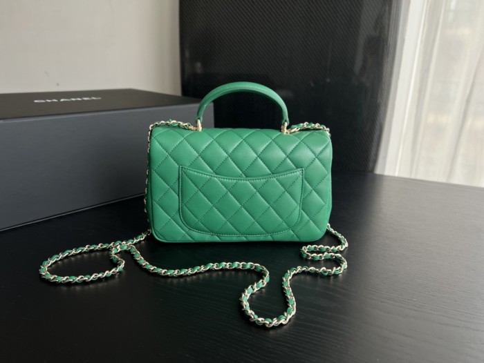 Handbag Chanel AS2431 size 20cmx13cmx9 cm