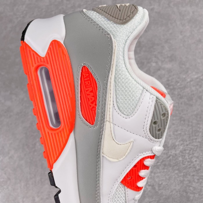 Nike Air Max 90 Sneaker 17