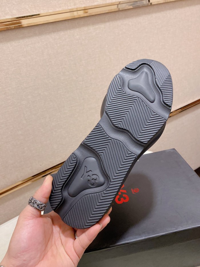 Y-3 Kaiwa Lace-Up Sneakers 18