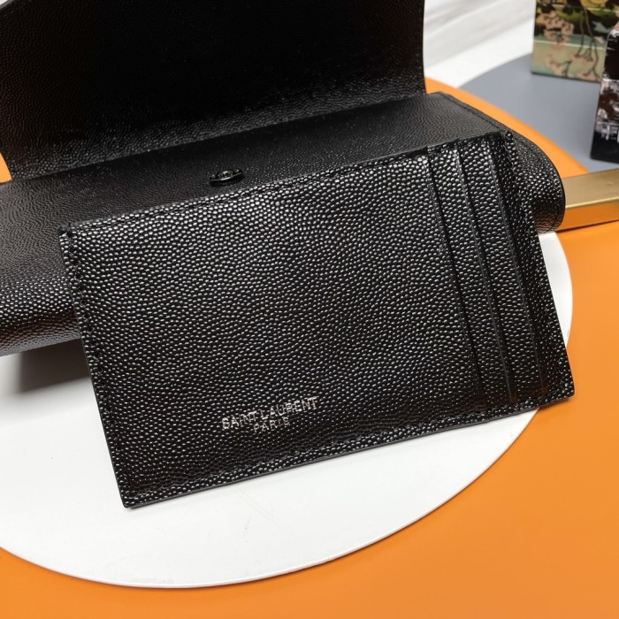 Handbags SAINT LAURENT 607788 size 19x12x4 cm