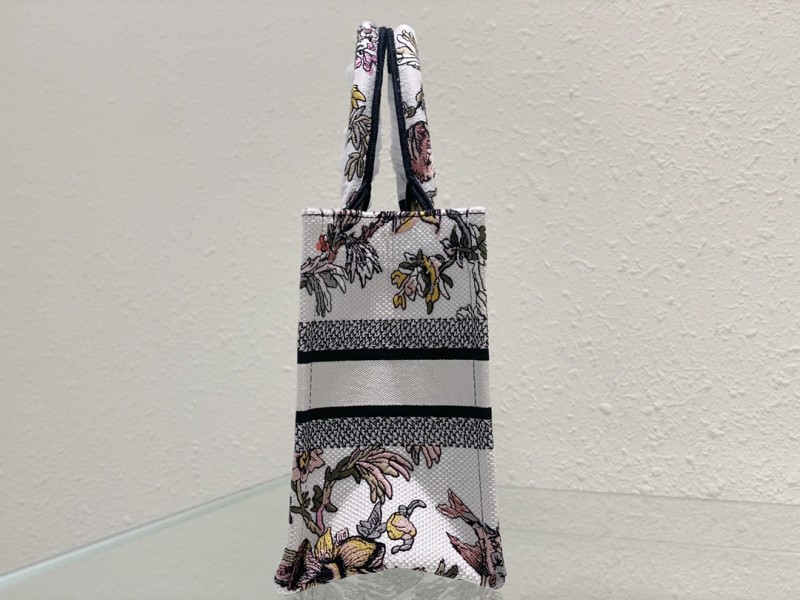 Handbag Dior 8002 size 26 cm