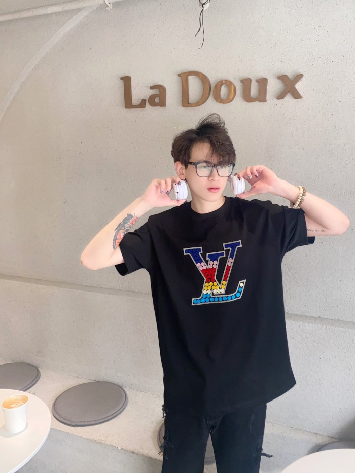 Clothes Louis Vuitton 278