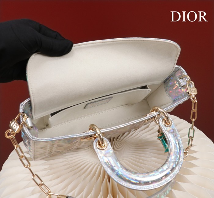 Handbag Dior size 26 cm