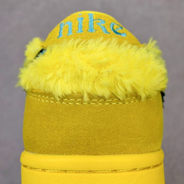 Nike Dunk SB Low Grateful Dead Bears Opti Yellow