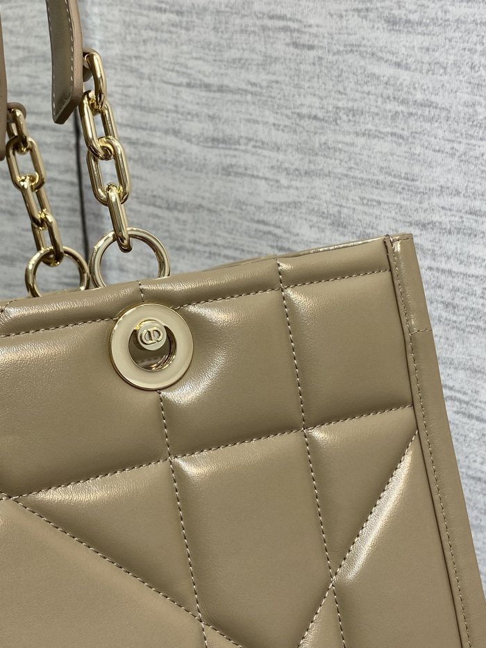 Handbag Dior size 36.5*28*17 cm