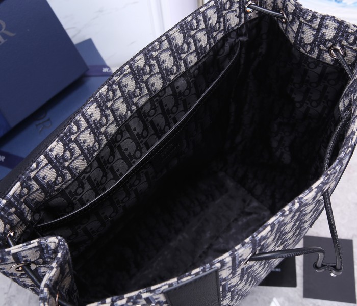 Handbag Dior 93318 size 29.5*42*16 cm