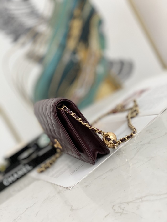 Handbag Chanel 81133 size 19 cm