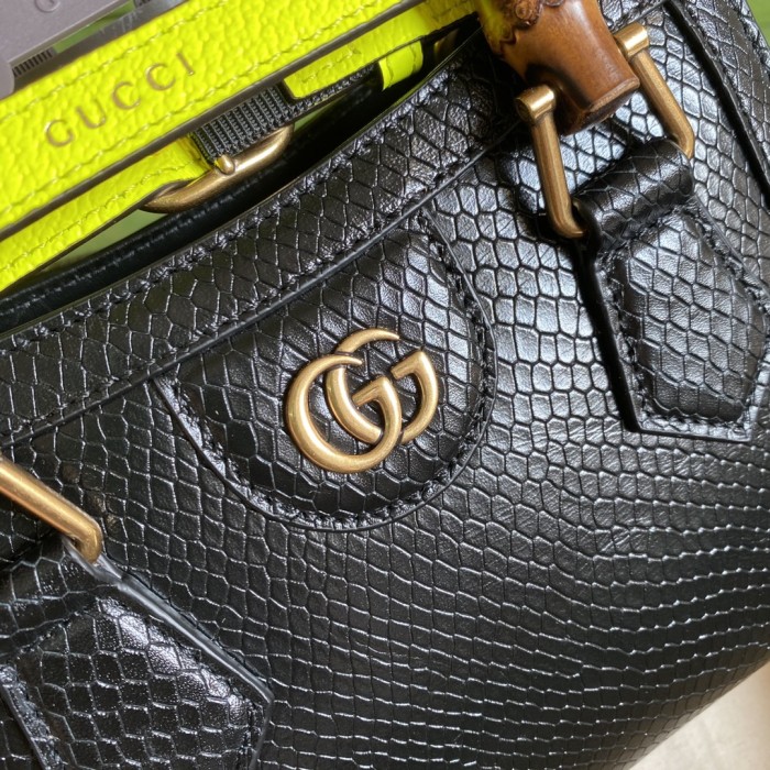 Handbag Gucci 655661 size 20*16*10 cm