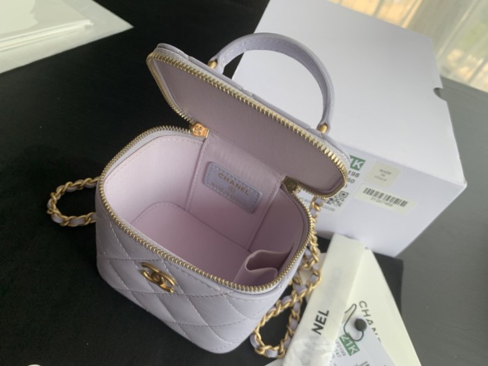 Handbag Chanel size 17.5cmx10cmx8 cm