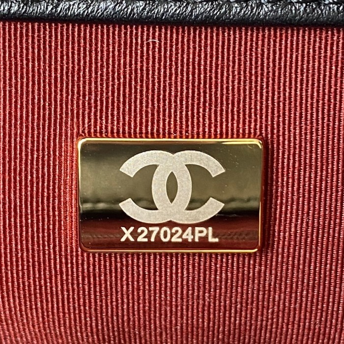 Handbag Chanel size 30 cm