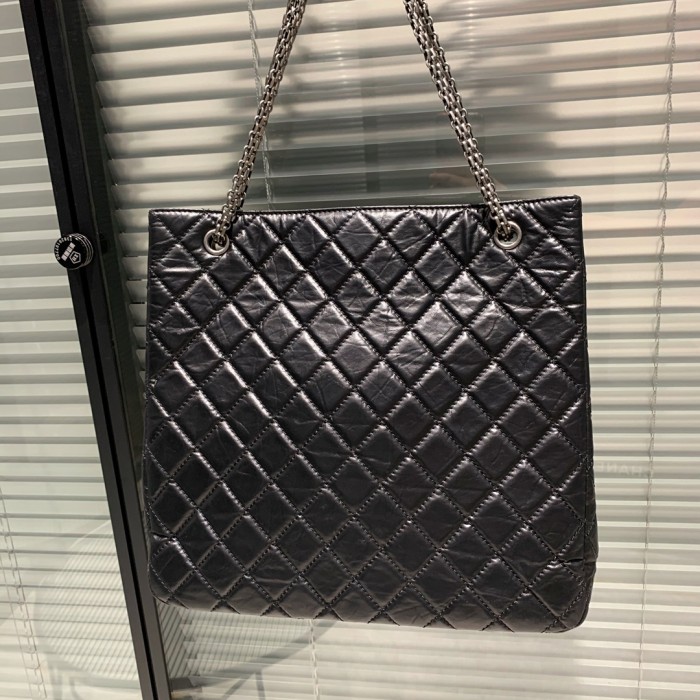 Handbag Chanel 2698 size 33 9 30 cm