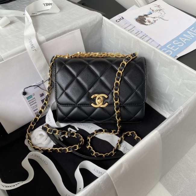 Handbag Chanel AS3239 size 18*𝟭3*6 𝗰𝗺