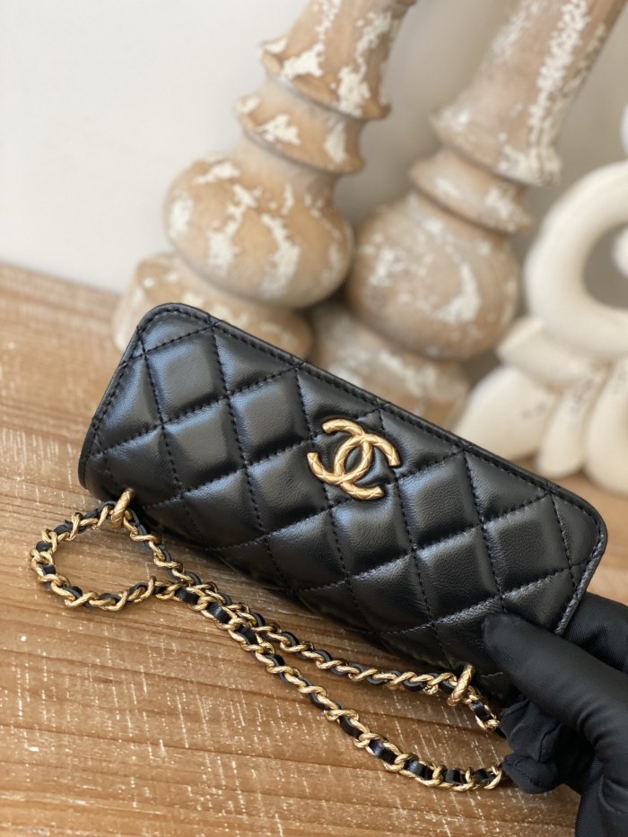 Handbag Chanel 81238 size 16 cm