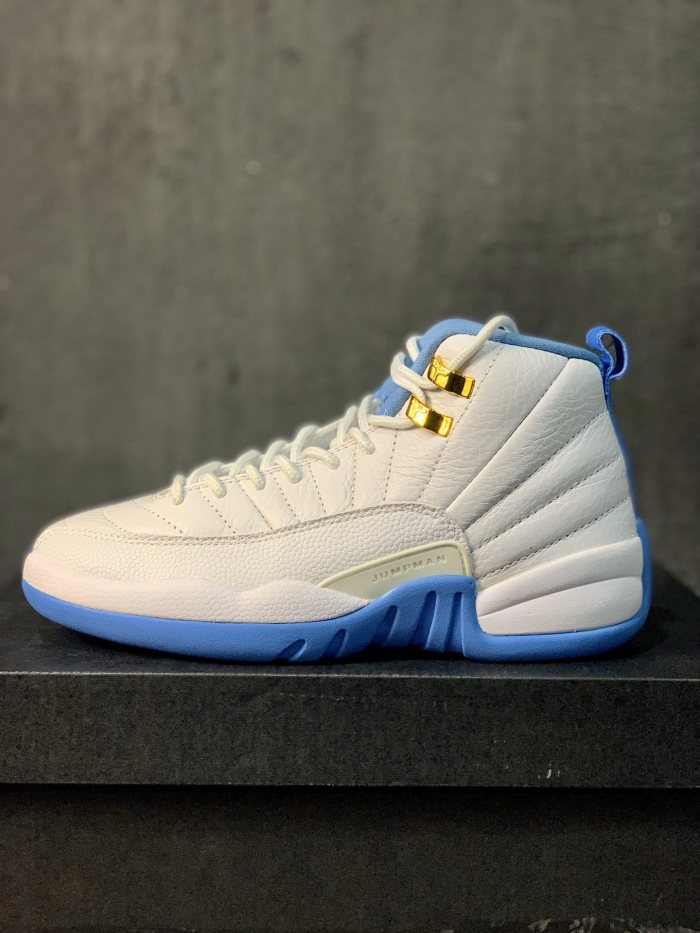 Jordan 12 Retro University Blue 2016