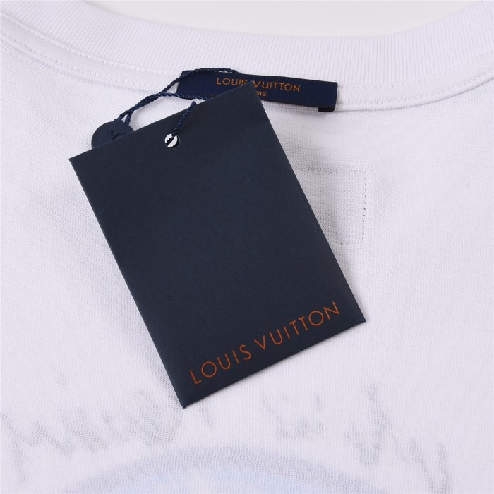Clothes Louis Vuitton 135