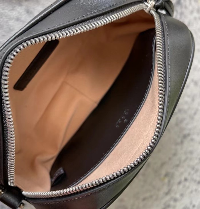 Handbag Gucci 634936 size 18X12X6 cm