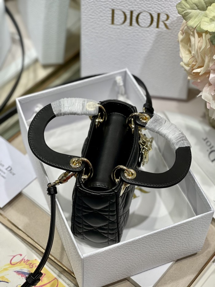 Handbag Dior 0856 size 12*10*5 cm