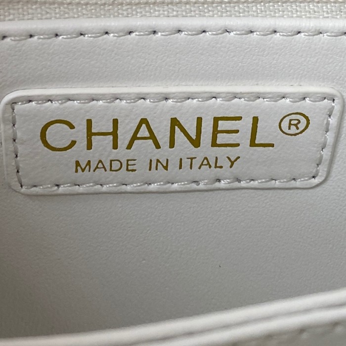 Handbag Chanel 92990 size 23 cm