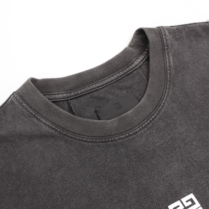 Clothes Givenchy 115