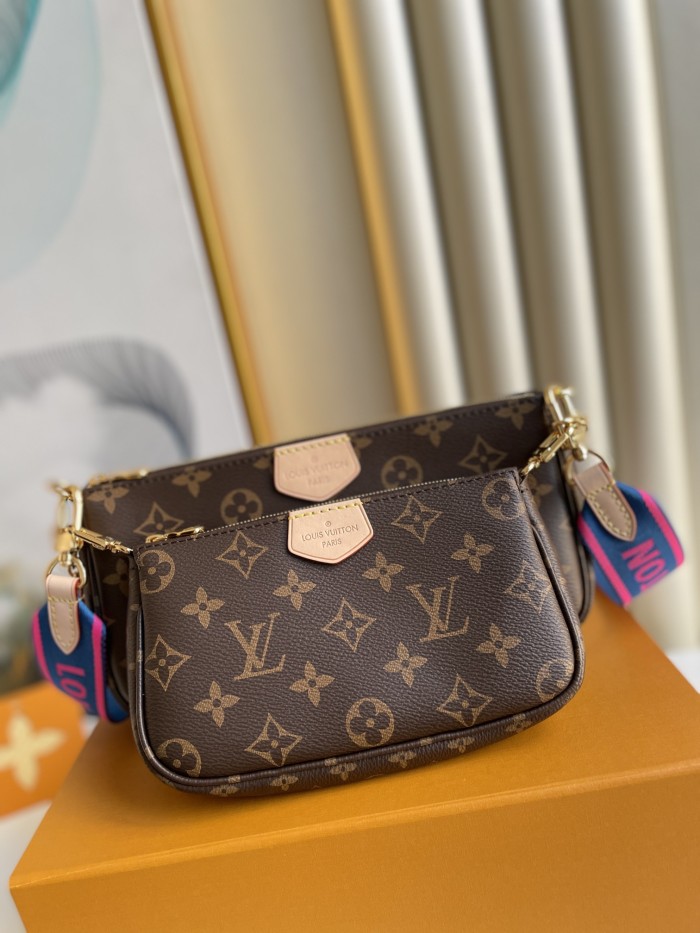 Handbag Louis Vuitton M44813 M44840 M44823 size:24 x 13.5 x 4 19.5×11×4，9.5×2 cm