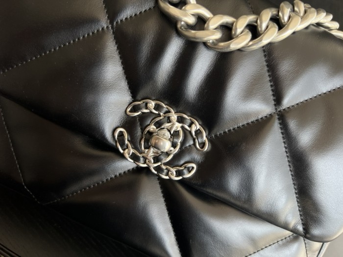 Handbag Chanel 1160 size 26cmx16cmx9 cm