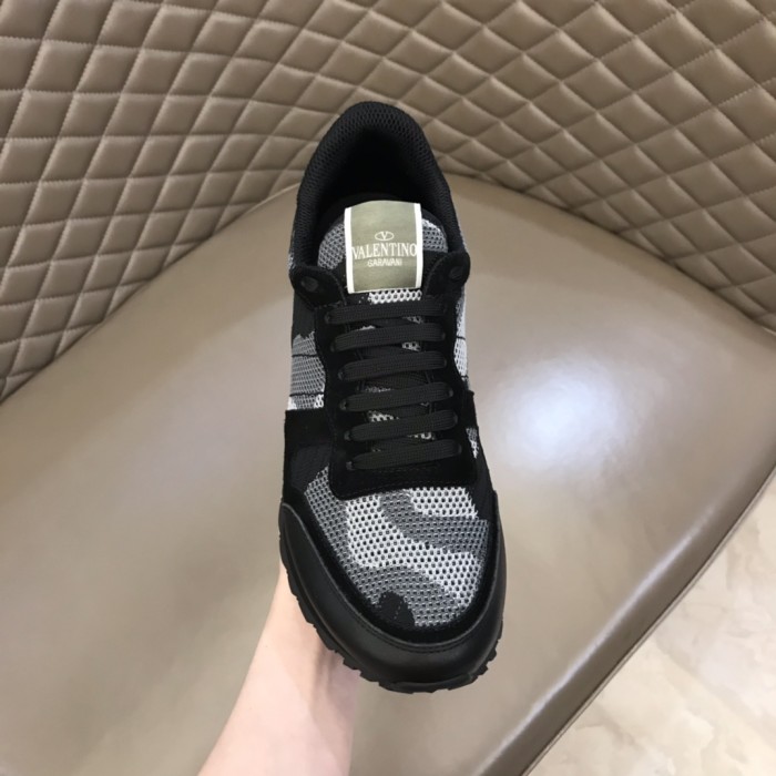 Valentino Garavani Rockstud Rockrunner 26