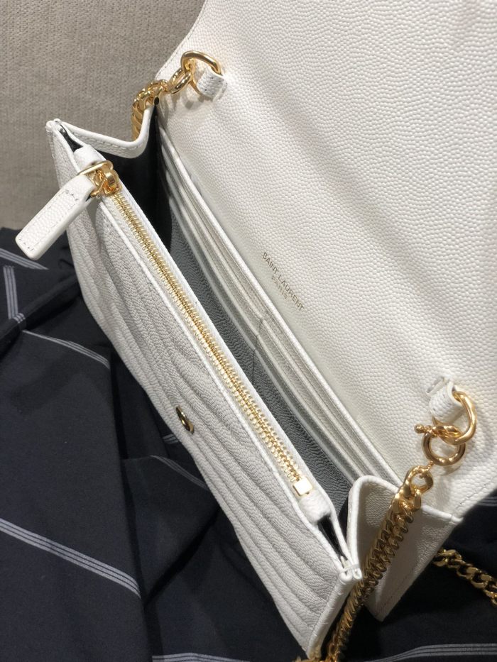 Handbags SAINT LAURENT 393953 size 19*11.5*4 cm