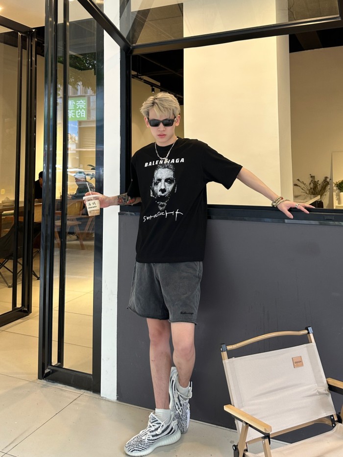 Clothes Balenciaga 330