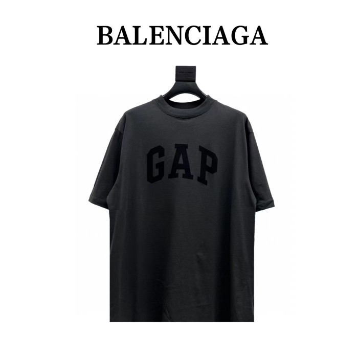 Clothes Balenciaga 47