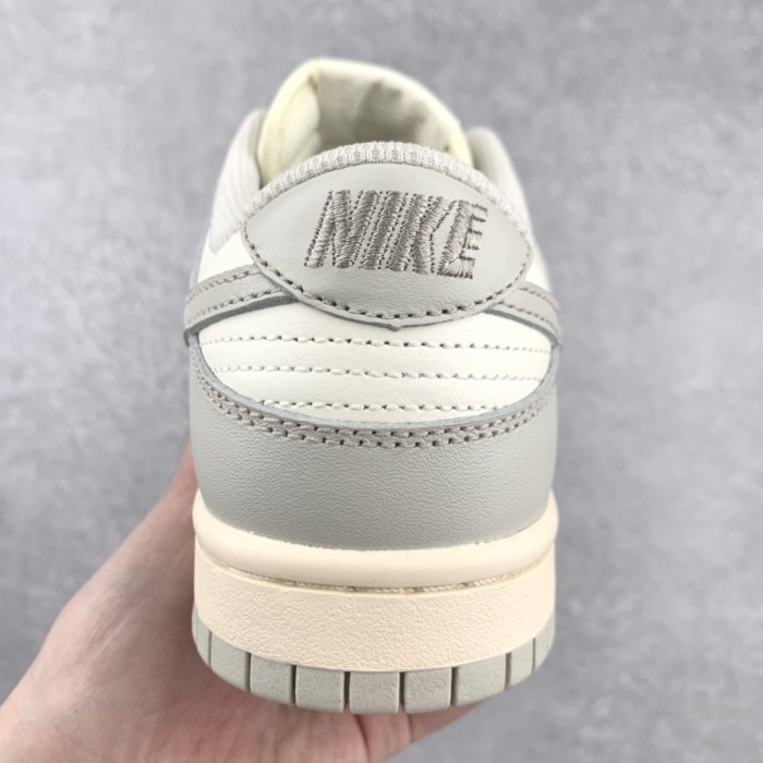Nike Dunk Low Sail Light Bone (W)