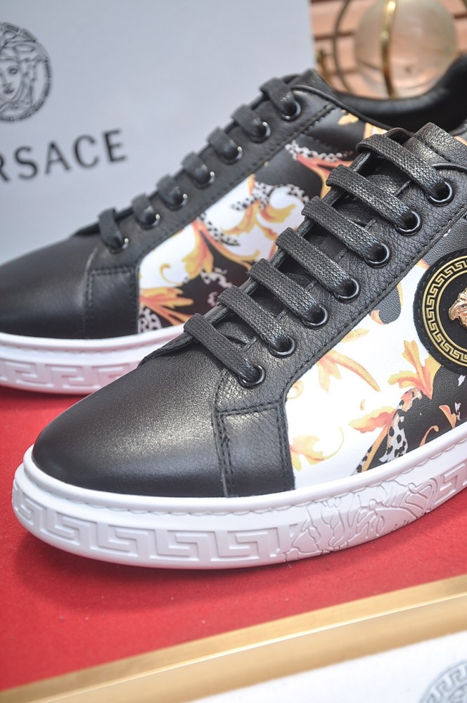 Versace Greca Sneaker 30