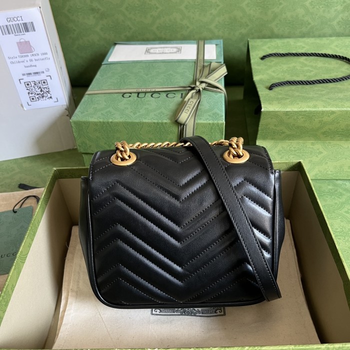 Handbag Gucci 739682 size 18*13.5*8 cm