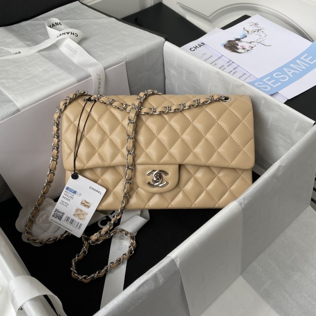 Handbag Chanel A01112 size 15.5x25.5x6.5 cm