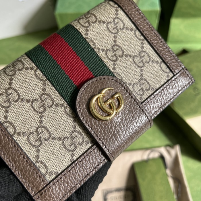 Handbag Gucci 598914 size 10.5*14.5 cm