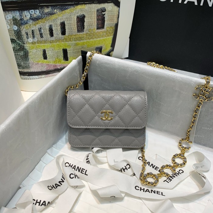Handbag Chanel 81139 size 12 8.5 2 cm