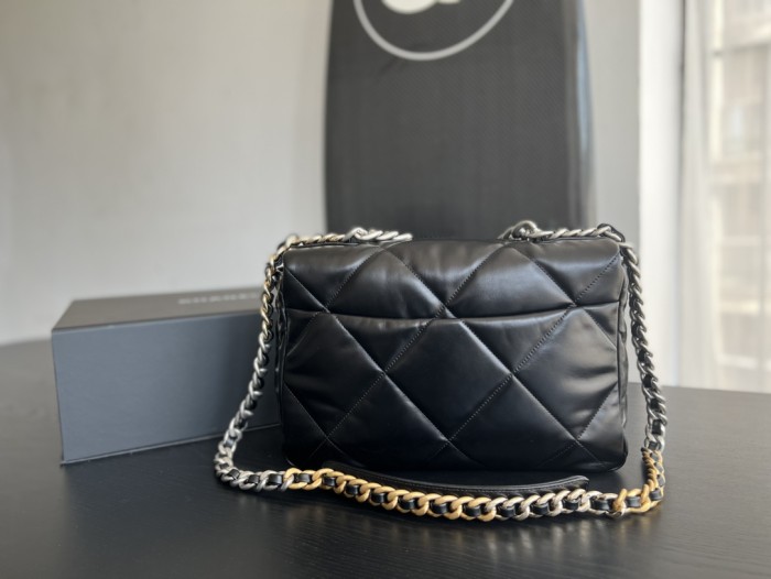 Handbag Chanel 1160 size 26cmx16cmx9 cm