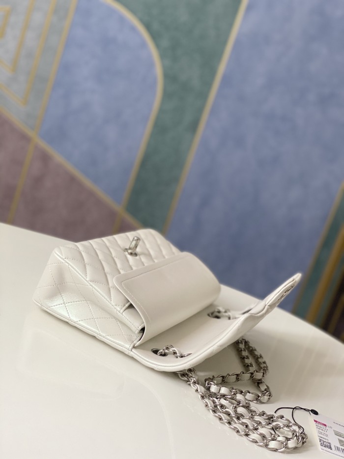 Handbag Chanel 112 size 25 cm