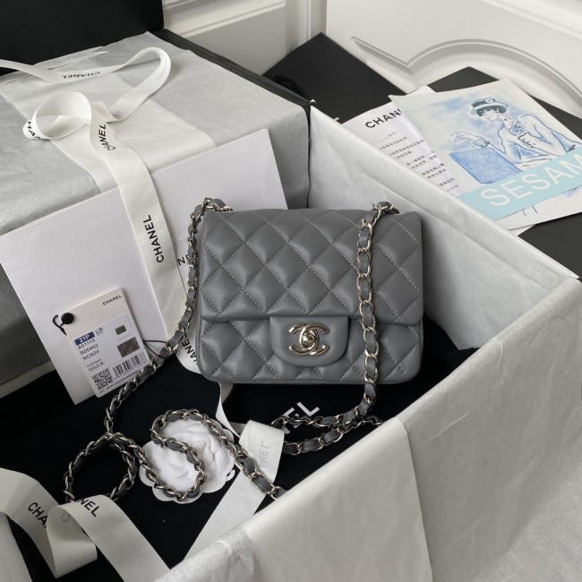 Handbag Chanel size 17 cm
