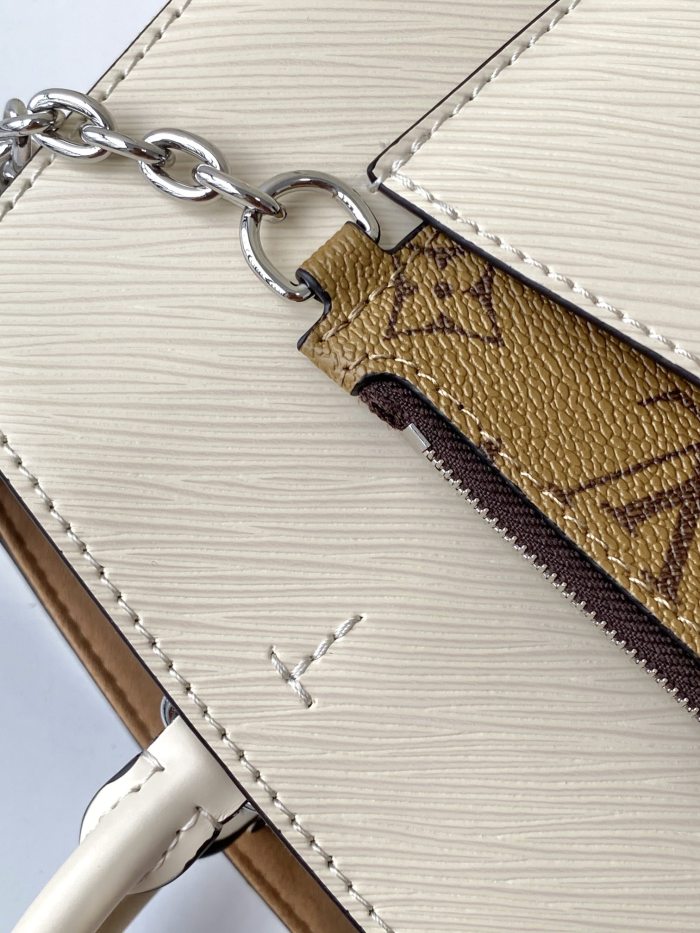 Handbag Louis Vuitton M20520 size 30 x 21 x 13 cm