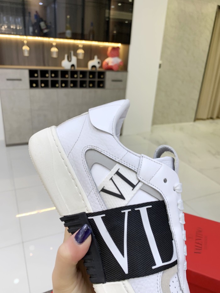 Valentino Garavani VL7N low-top sneakers 13