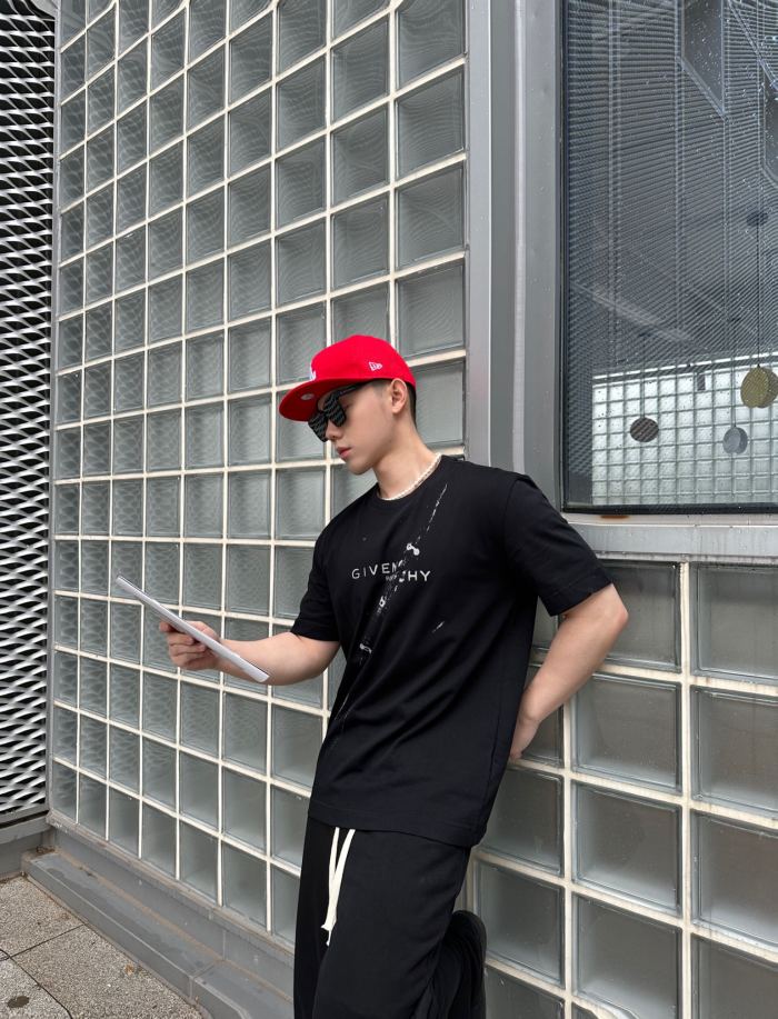 Clothes Givenchy 28
