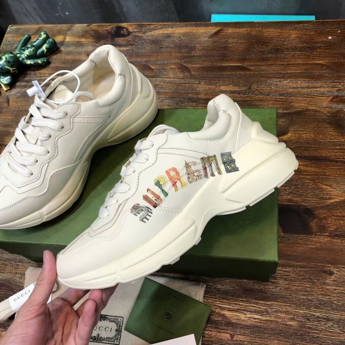 Gucci Rhyton sneaker 28