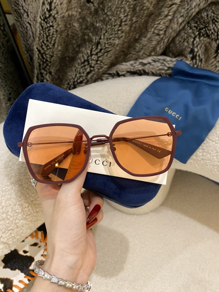 Sunglasses Gucci GG0462 size:55-20-140
