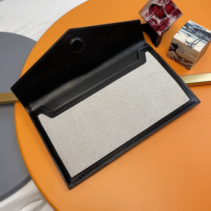 Handbags SAINT LAURENT 565739 size 27×16×2 cm