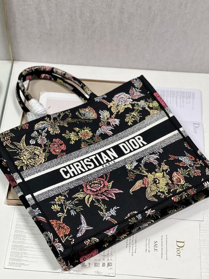 Handbag Dior 1286 size 41*32 cm